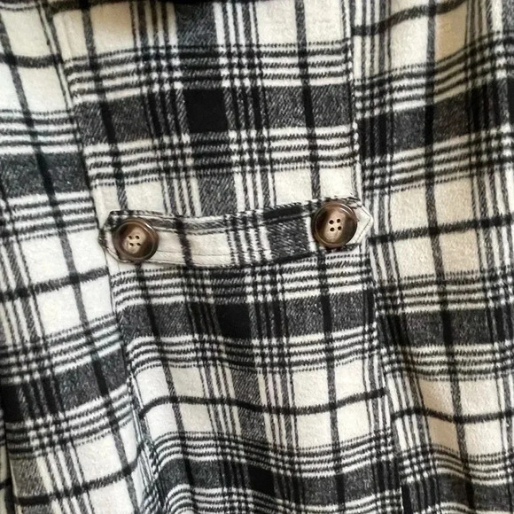 Pink Envelope Plaid Hooded Button Down Black and White Peacoat Junior’s Large - Picture 9 of 13